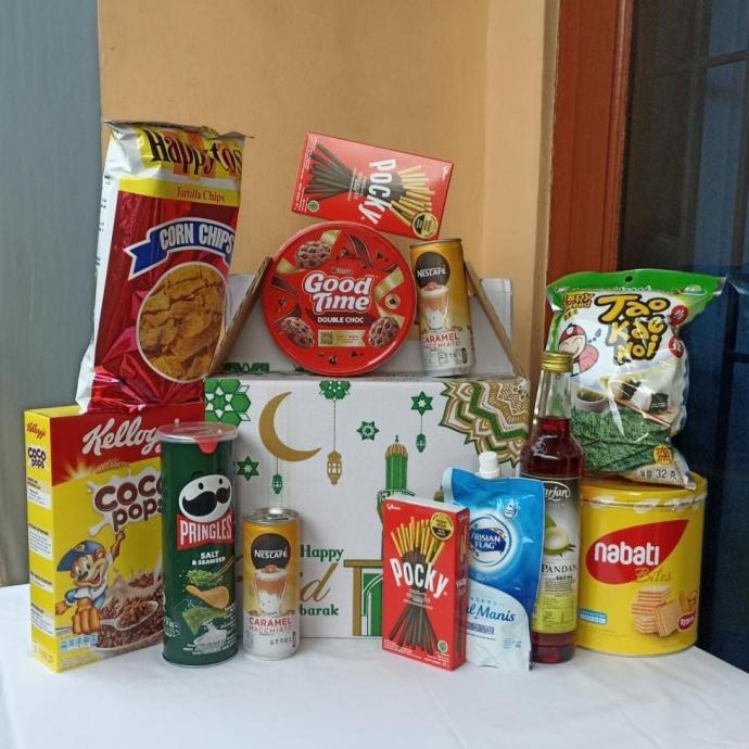 

Promo Parcel Ramadan & Lebaran - Makanan Ringan - Paket Medium