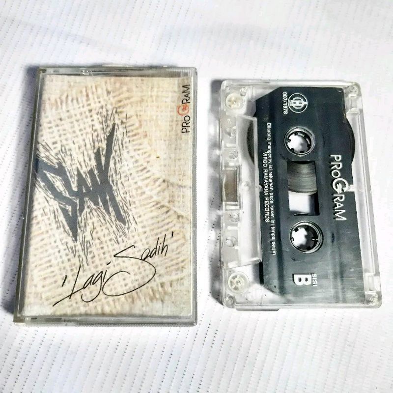 kaset pita slank lagi sedih