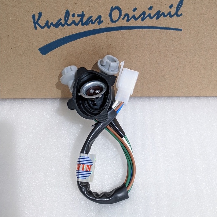 RAJAWALI MOTOR - Fitting Lampu Blade 110 2008 2009 2010 WIN | cop fiting piting peteng motor karbu k