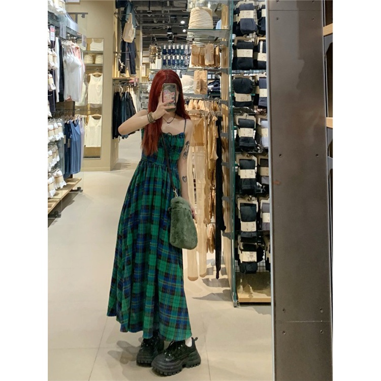 Red Gaun selempang kotak-kotak hijau wanita musim panas Perancis high-end liburan rok panjang rasa desain rok A-line ceruk