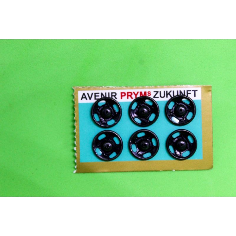 kancing jepret hitam
