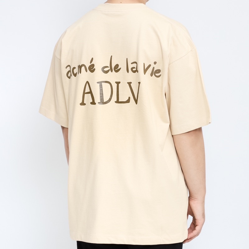 ADLV. Basic Cream Tee