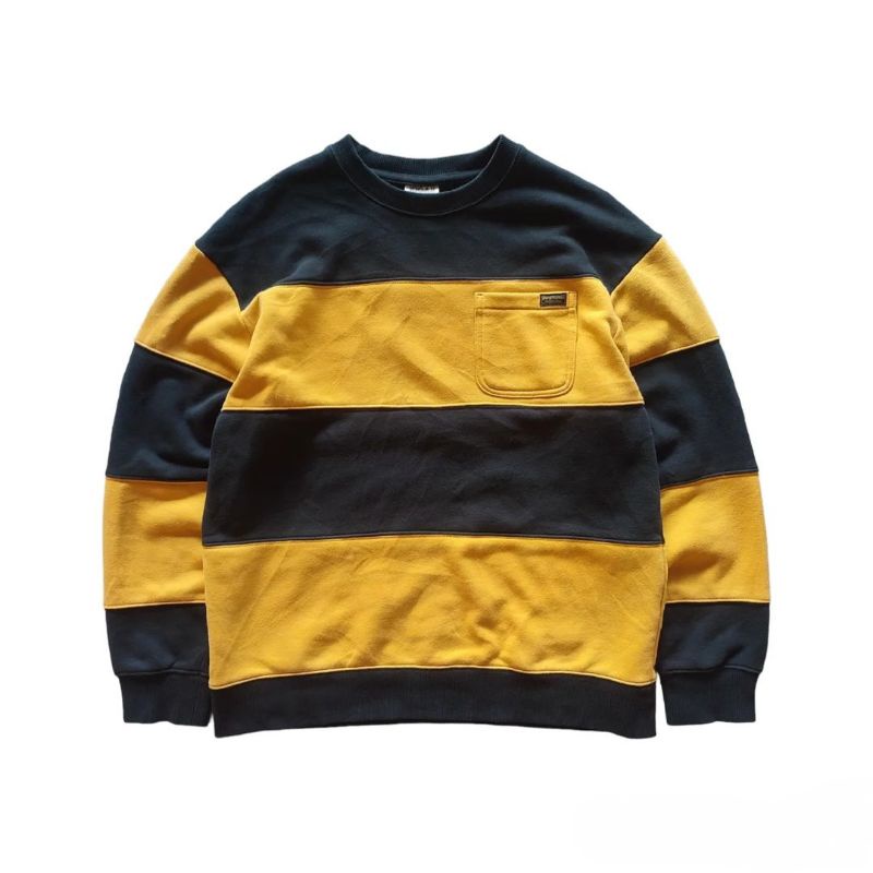 Crewneck Who Au California Salur Pocket