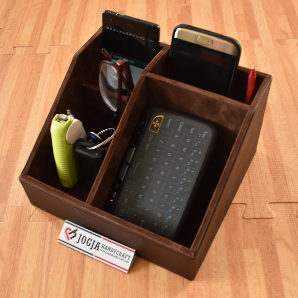 

Exclusive Pen Holder Tempat Pensil & alat tulis kantor - PU Leather desktop storage Stationery