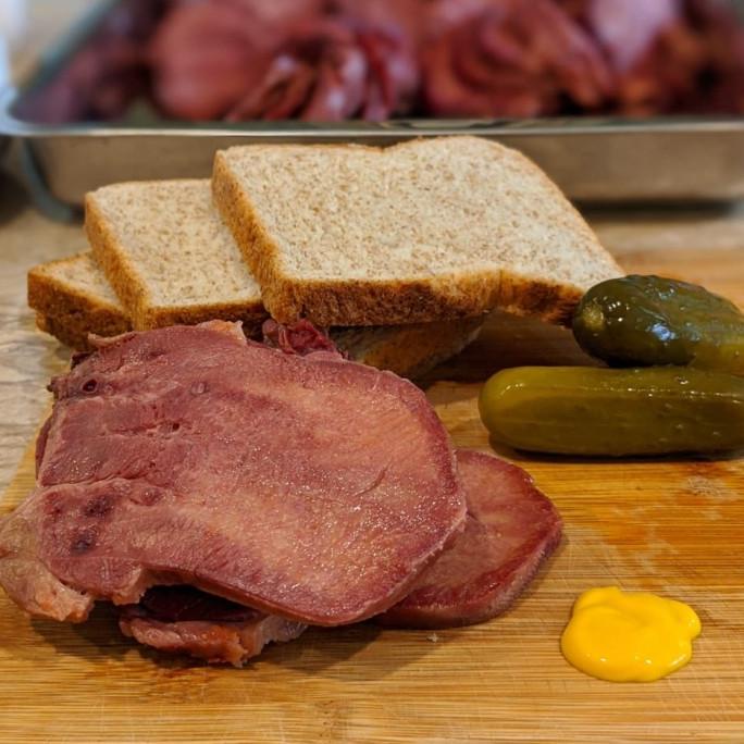 

Promo Salted Tongue - Sandwich