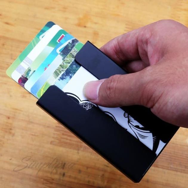 

TEMPAT KARTU NAMA SLIDE STAINLESS STEEL CARD HOLDER