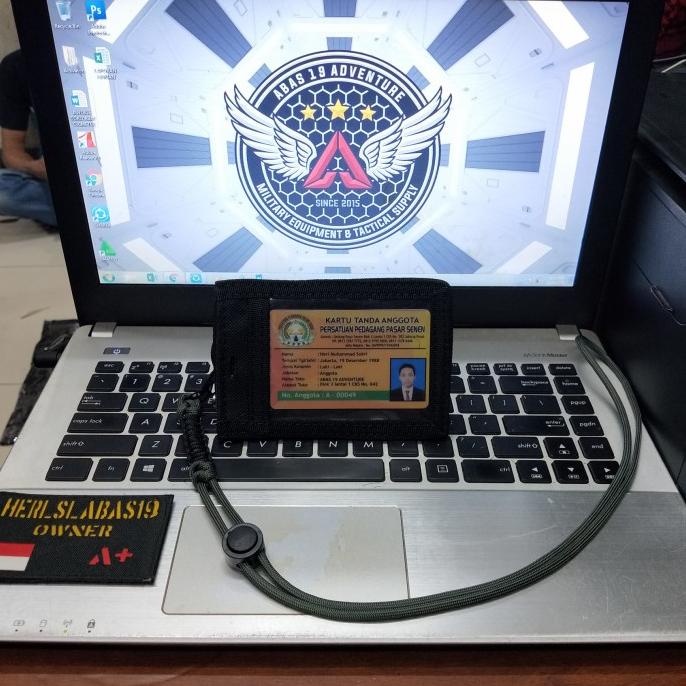 

Tactical ID Card Lanyard Paracord Free Patch