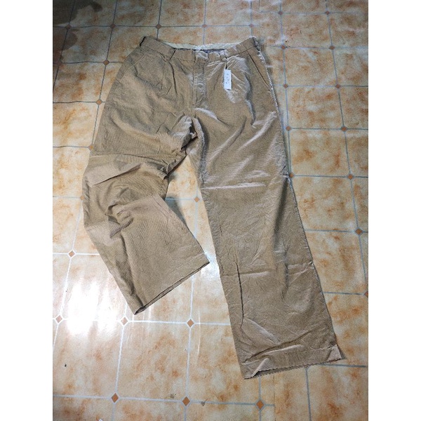 celana panjang chinos GGIO size 32