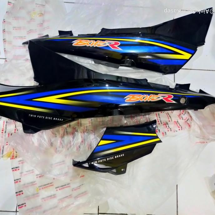 body belakang blitz + tutup aki blitz r striping biru