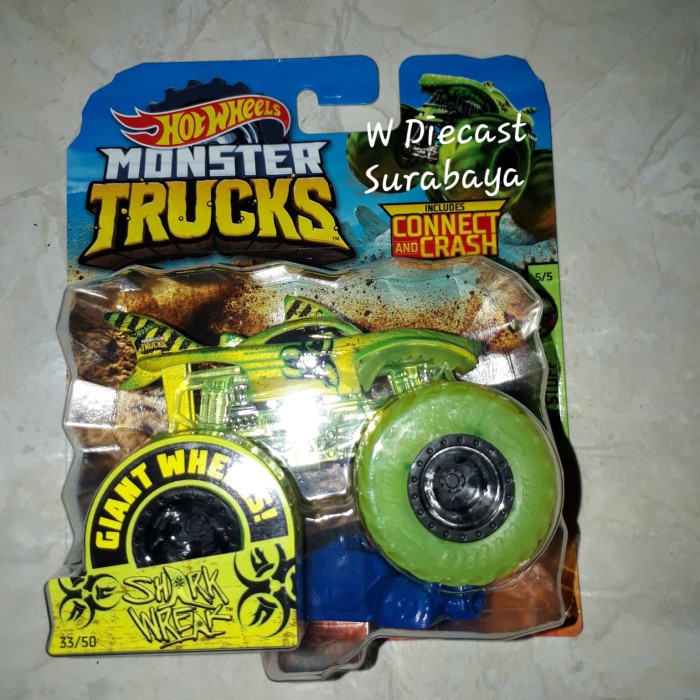 Must Have Hot Wheels Monster Trucks Truck Jam Shark Wreak Hiu Color Tread Green Terbaru