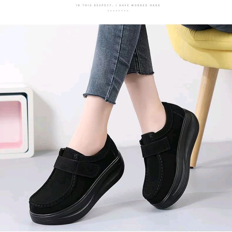 sepatu wanita import tipe 708