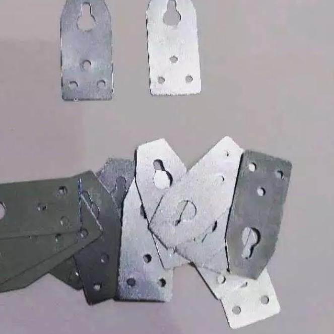 

Sale 6.6 | KP8 | Gantungan plat kapstok papan tulis