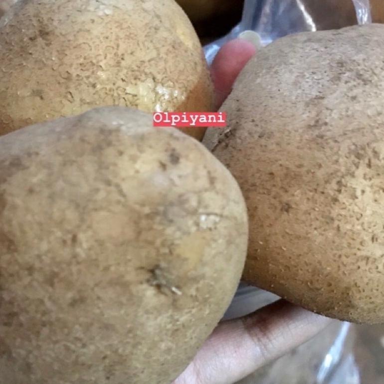 

>D2289) ⭐⭐⭐⭐⭐ Kentang Ukuran Besar dan sedang 1kg