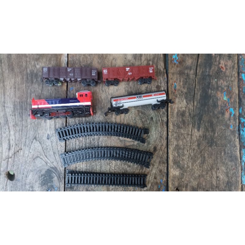 Railking  Lokomotif D301 Rail king 1 set