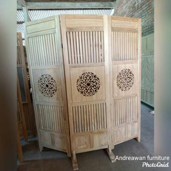 ' Sketsel - Pembatas Ruangan Jati - Sketsel Jati - Sketsel 3 Skat -