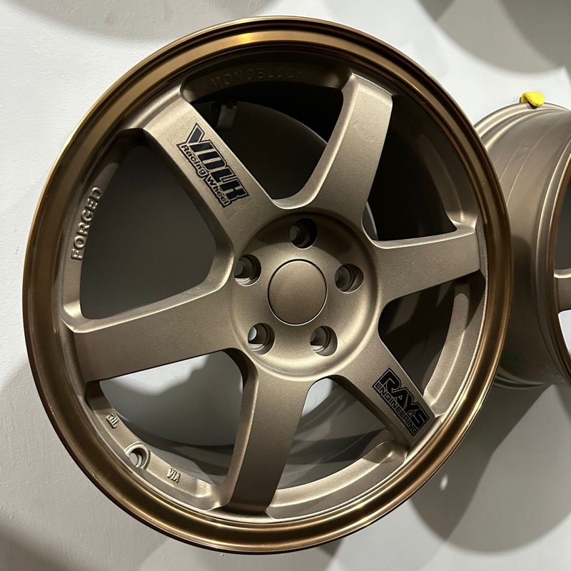 Velg Mobil Rays Te37 R16 cocok untuk Innova Xpander HRV CRV