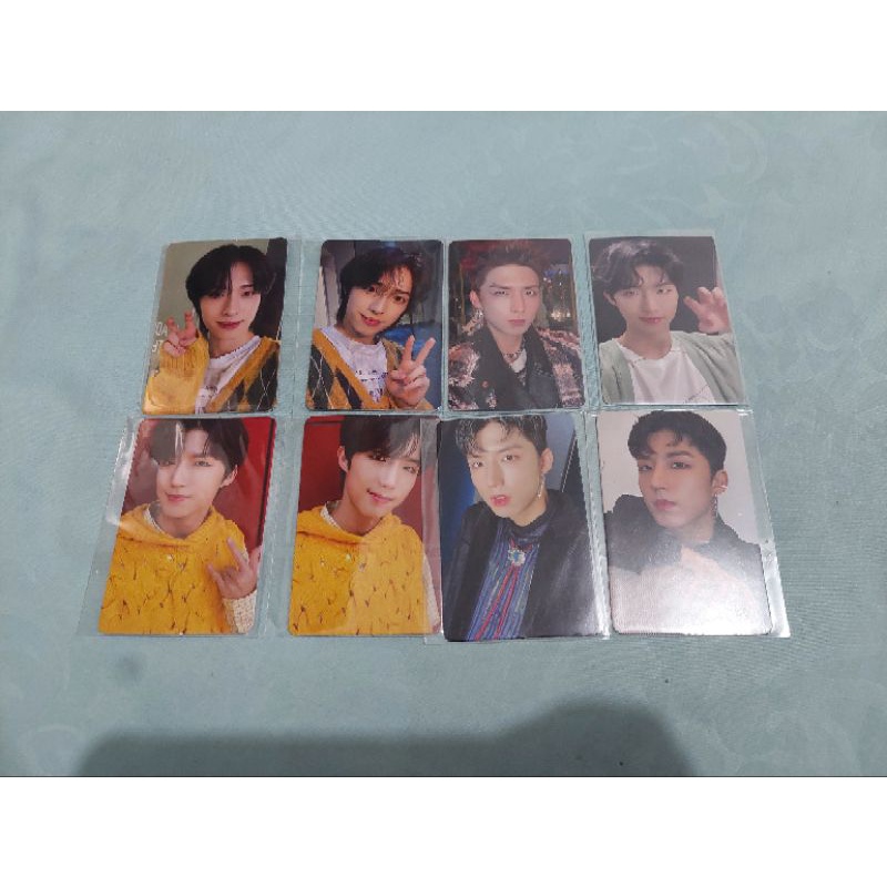 PC XDINARY HEROES GAON JUNHAN SHOPEE THAILAND MD OVERTURE YEARBOOK SET