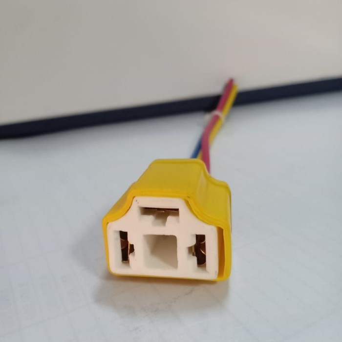 Soket Socket Rumah Fitting lampu H4 / utama Keramik Bagus