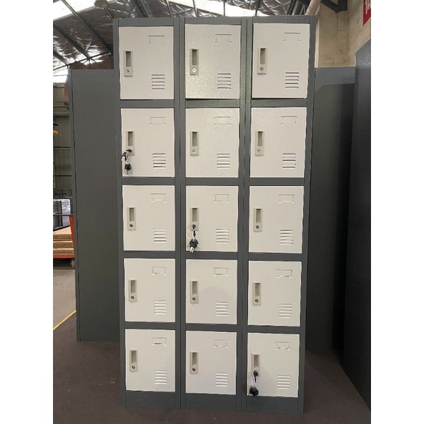 LOCKER PLAT BESI 15 PINTU