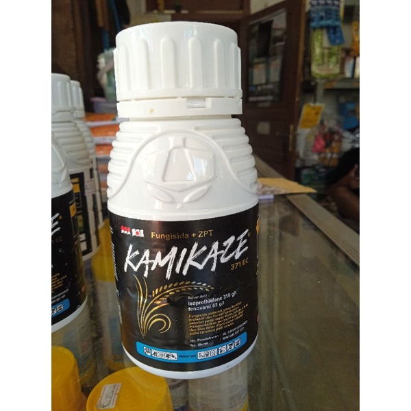 Fungisida +ZPT KAMIKAZE 371 EC, 250 ml