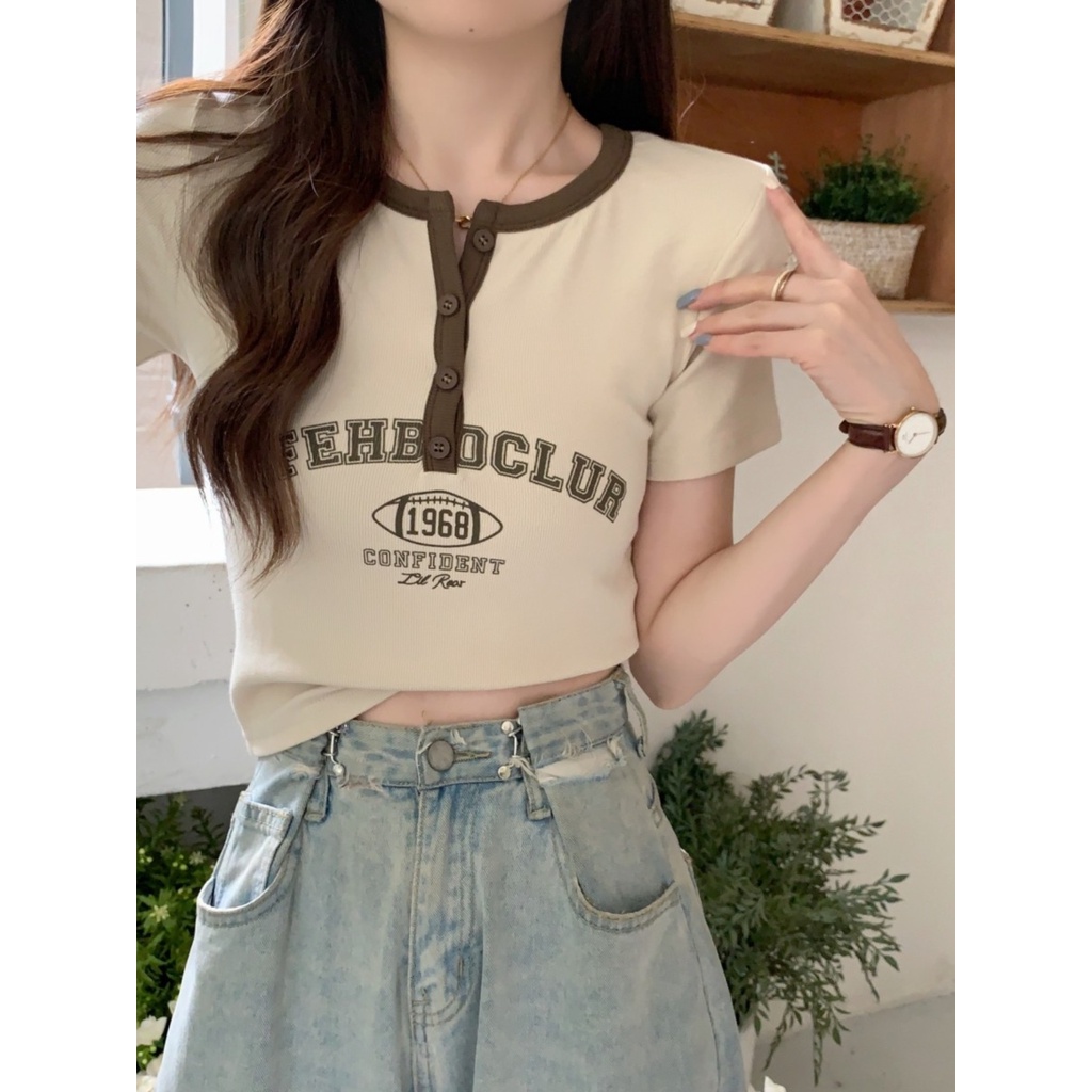 ✇Suhao kaos import wanita kaos wanita gaya korea lengan pendek kaos pendek perempuan American retro bahu depan lengan pendek t-shirt wanita desain musim panas ceruk hot girl slim fit shirt chic short top