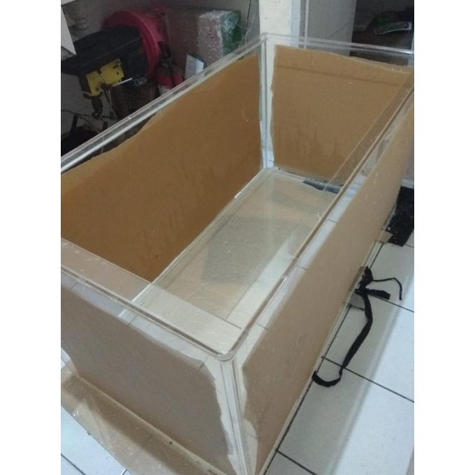 Akrilik Aquarium Besar Tebal 8Mm 120 X 60 X 60 Cm