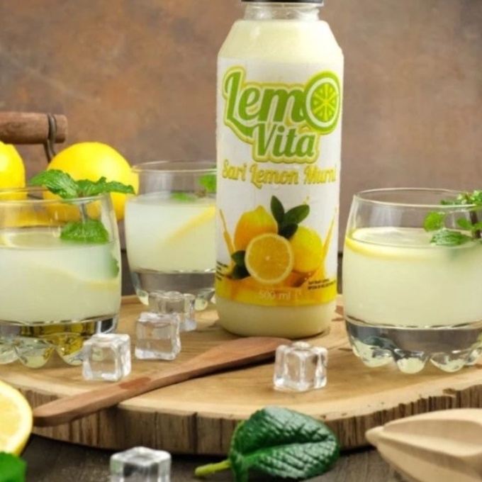 

Terbaru | KP8 | JUS LEMON - SARI LEMON - LEMONVITA DIET DETOK - 500ML