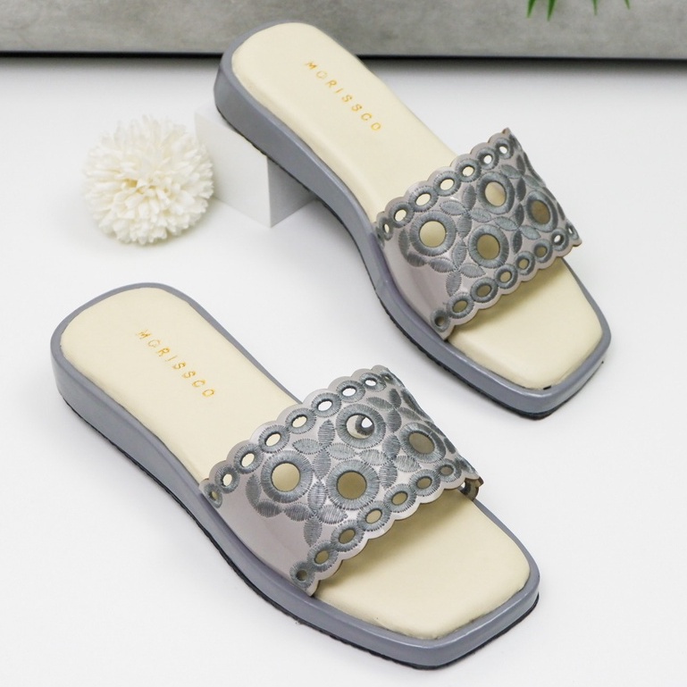 flash sale 7,7 Sandal Wanita Kekinian Sendal selop Bordir Bunga MP 01