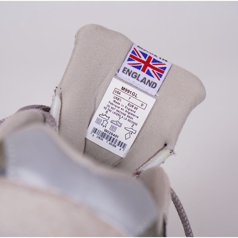 Sepatu New Balance 991 Grey