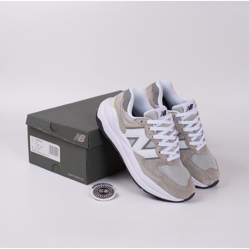 Sepatu New Balance 5740 Grey White