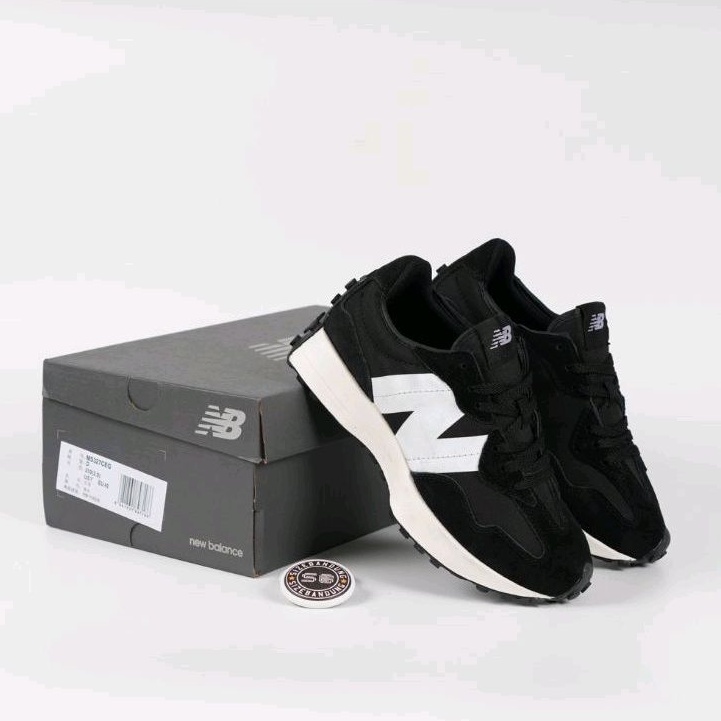 Sepatu New Balance 327 Black White