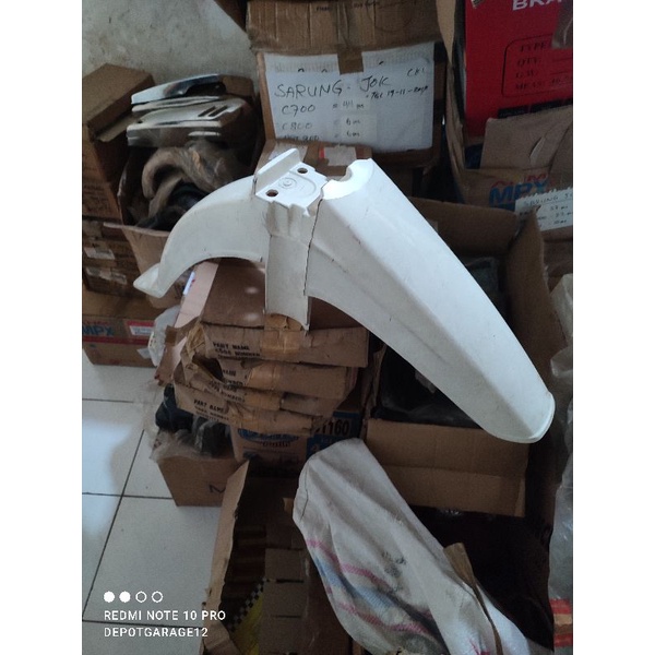 SPAKBOR DEPAN F1Z FORCE 1 PUTIH ALBINO ORIGINAL YGP