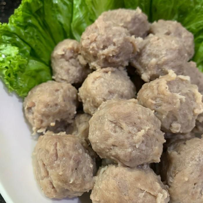 

Momma Bobi Bakso Babi (Non Halal) 016