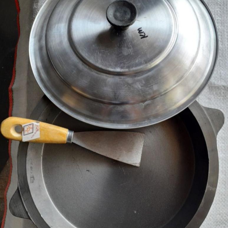 Populer Loyang Martabak Manis L Loyang Martabak Bangka Terang Bulan Baja Hitam Tebel Asli 100% Origi