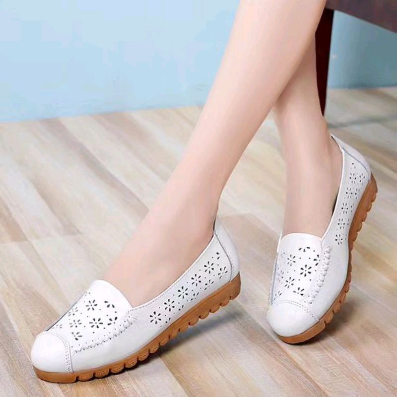 sepatu wanita import tipe 727