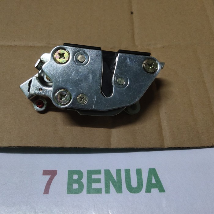 DOOR LOCK DOORLOCK KUNCI PINTU KANAN JIMNY KATANA