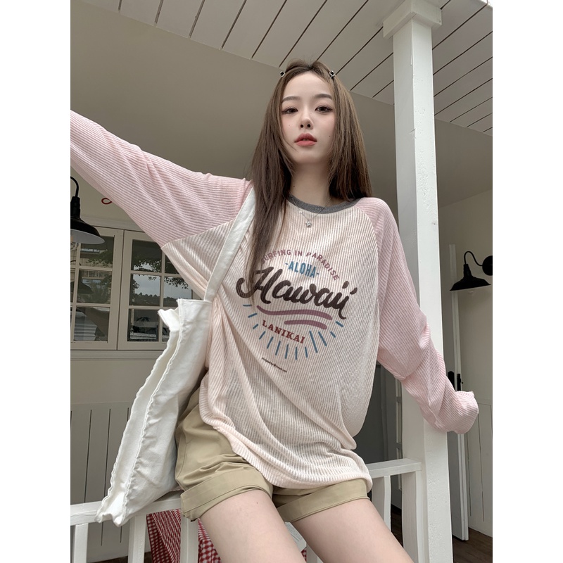 Red Amerika Huruf Cetak Lengan Panjang T-shirt Wanita Musim Panas Bagian Tipis Longgar Warna Kontras Lengan Raglan Panjang Sun perlindungan Top