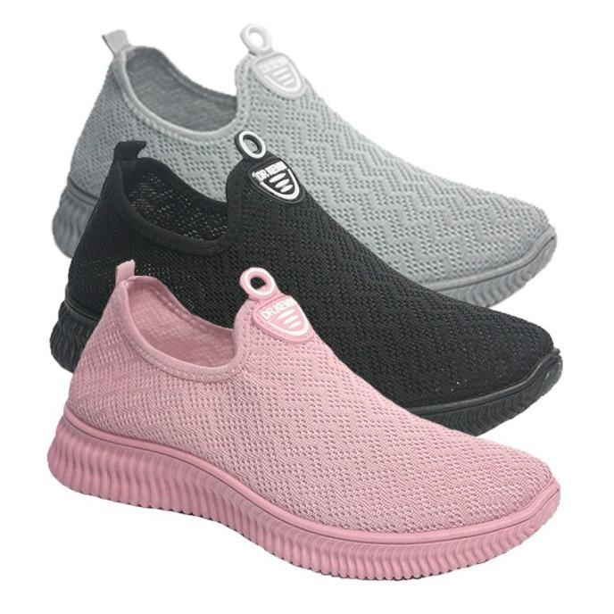 Dr. Kevin Sepatu Wanita Sport Women Sneakers 589-041