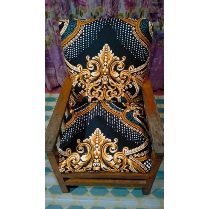 Coku Sarkus Sarung Bantal Kursi Kayu Busa Petak 50X50Cm Isi 10Lbr