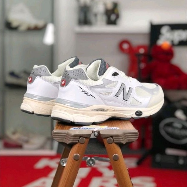 New Balance 990v3 x Teddy Santis &quot;Sea Salt&quot;