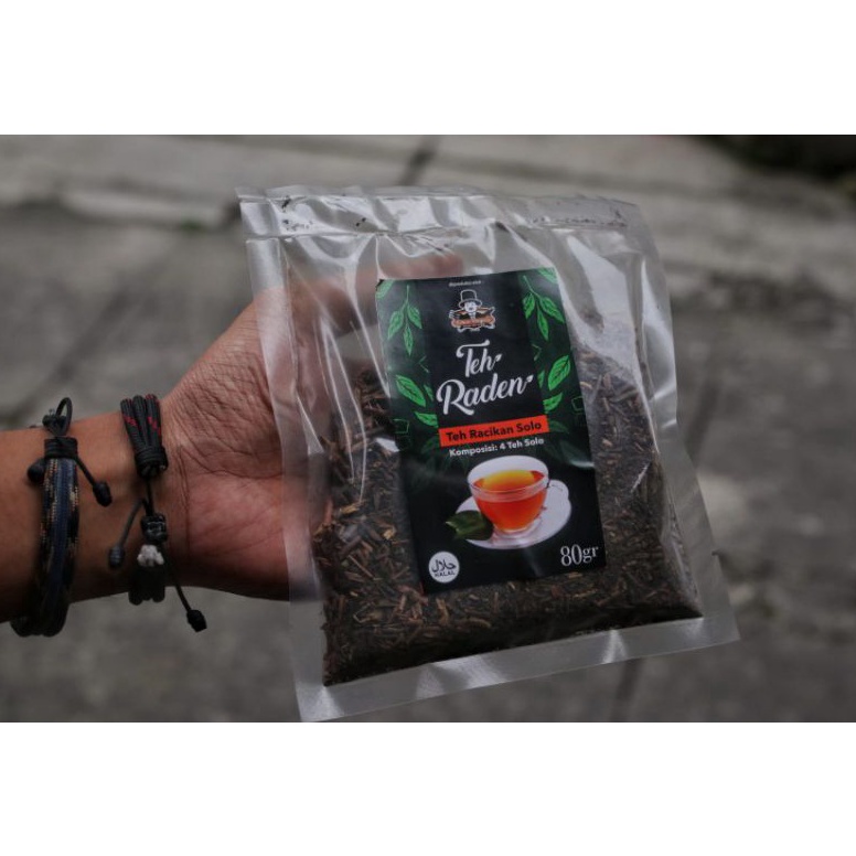 

Produk Terkini.. Teh Raden (Racikan asli Solo) 4PCS (80gr x 4) teh angkringan solo teh wedangan solo teh solo 63