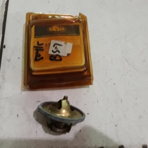 termostat peugeot 504/505GR