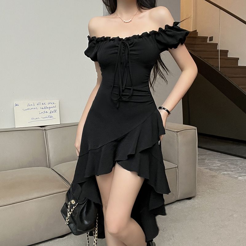 Red beyouare hitam mengacak-acak gaun wanita musim panas baru rok seksi pinggang satu bahu wanita