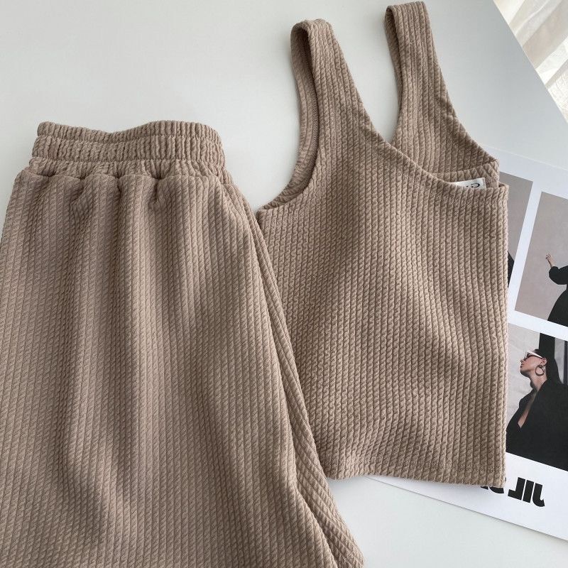 Red 2022 Anak Perempuan Musim Panas Ukuran Besar Setelan Kasual Gemuk MM Longgar Rompi Top Lebar Kaki Celana Pendek Rumah Malas Set Dua Potong