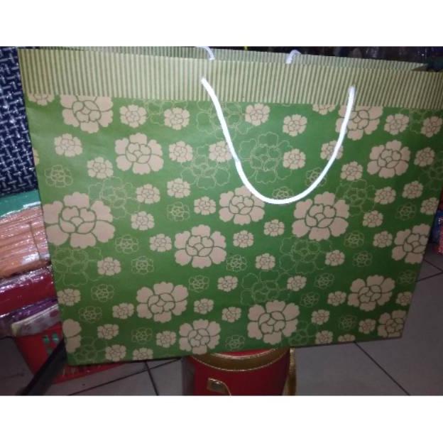 

New Paper bag xl nyamping bunga/landscape terlaris dan murah isi 12 pcs