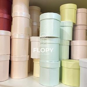 

Sale 7.7 KECIL WARNA PREMIUM - Bloom Box Flower Bulat Round / Kotak Bunga Kotak Kado