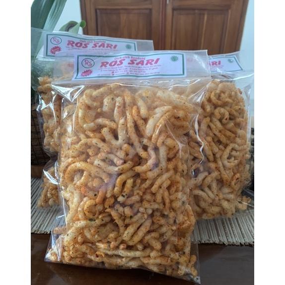 

7.7 Gurilem Pedas 200Gr Oleh Oleh Bandung