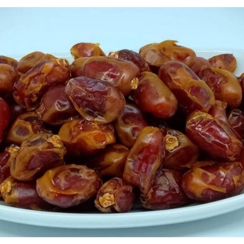 

New Kurma Khalas al saad 1kg/kurma madu kholas/kurma khalas lembut