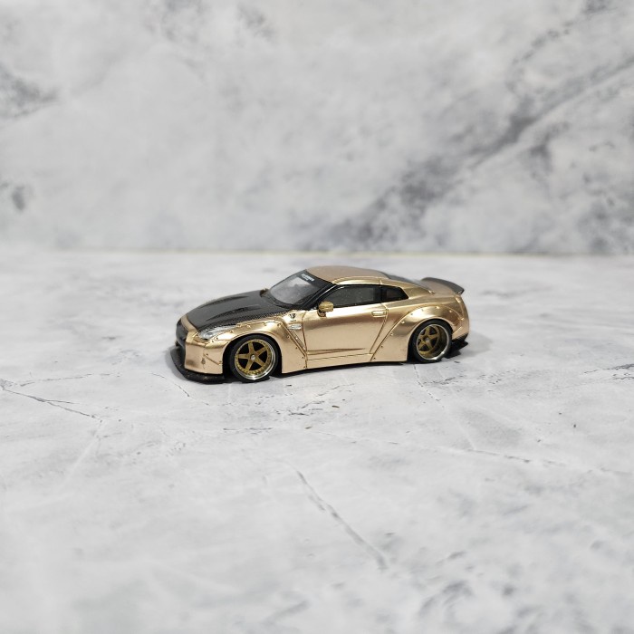 DISKON SPESIAL MINI GT [40] - NISSAN GTR R35 SATIN GOLD WITH CARBON JAPAN EXCLUSIVE TERBARU