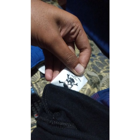 crewneck Bandung belong to us